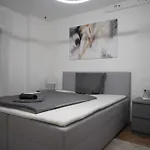 Lejlighed Moderne Mit Kochinsel In Zentral Ruhig Und Netflix - Erstbezug Wehome Komfort Sinsheim