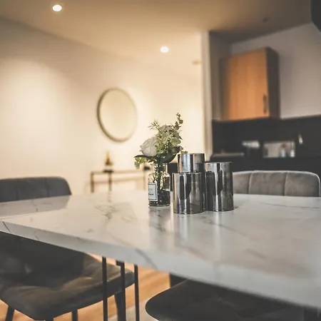 Moderne Mit Kochinsel In Zentral Ruhig Und Netflix - Erstbezug Wehome Komfort Apartment