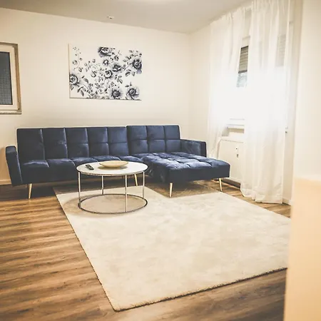 Moderne Mit Kochinsel In Zentral Ruhig Und Netflix - Erstbezug Wehome Komfort Sinsheim