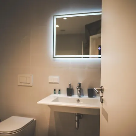 Moderne Mit Kochinsel In Zentral Ruhig Und Netflix - Erstbezug Wehome Komfort Apartment