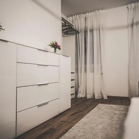 Apartment Moderne Mit Kochinsel In Zentral Ruhig Und Netflix - Erstbezug Wehome Komfort