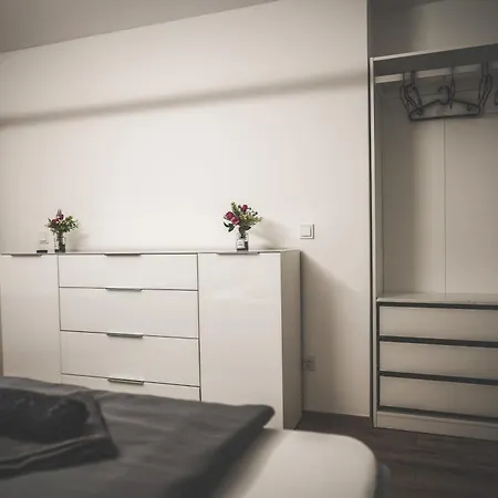 Moderne Mit Kochinsel In Zentral Ruhig Und Netflix - Erstbezug Wehome Komfort Apartment