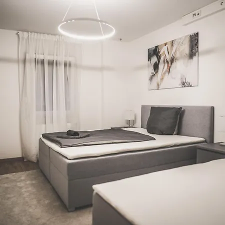 Moderne Mit Kochinsel In Zentral Ruhig Und Netflix - Erstbezug Wehome Komfort