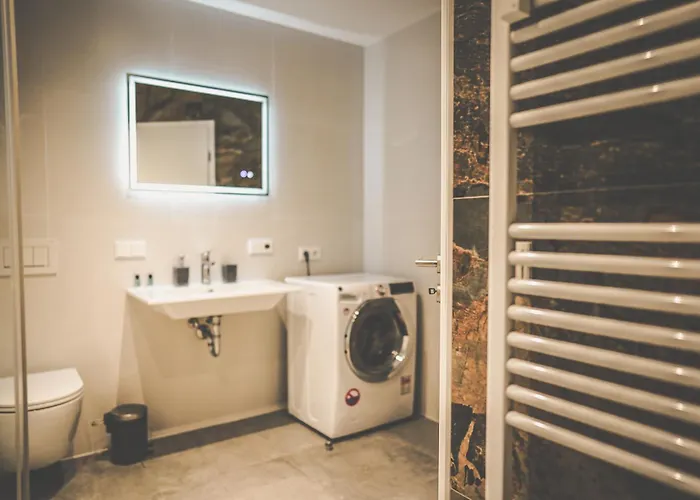 Moderne Mit Kochinsel In Zentral Ruhig Und Netflix - Erstbezug Wehome Komfort *